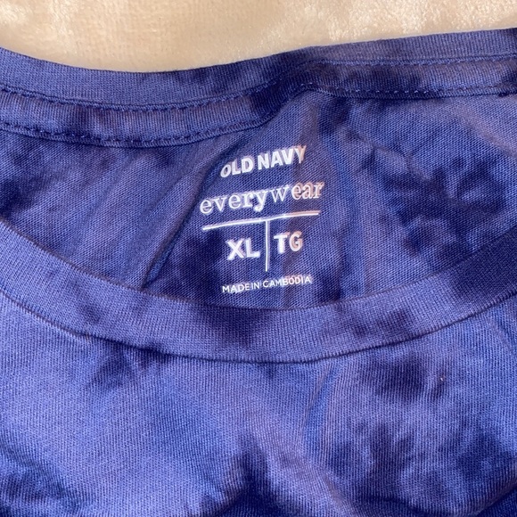 BUNDLE (4) 3 American Eagle Short Sleeve T Shirts and 1 Old Navy T Shirt - Picture 11 of 11